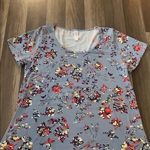 LuLaRoe classic T